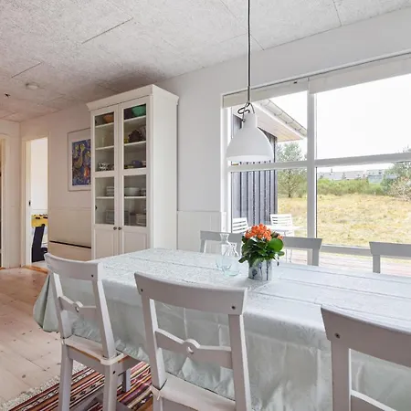 Gorgeous In Ejstrupholm With Wifi Ferienhaus *