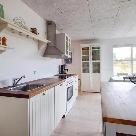 Gorgeous In Ejstrupholm With Wifi *